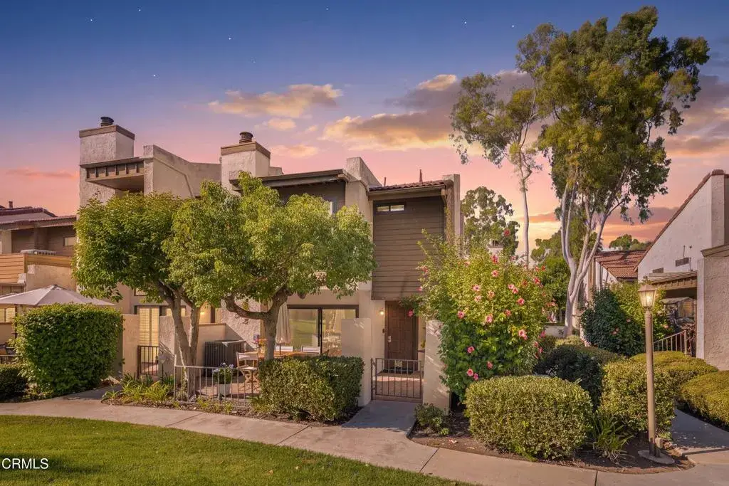 21500 Califa Street #143, Woodland Hills, CA 91367 - #1