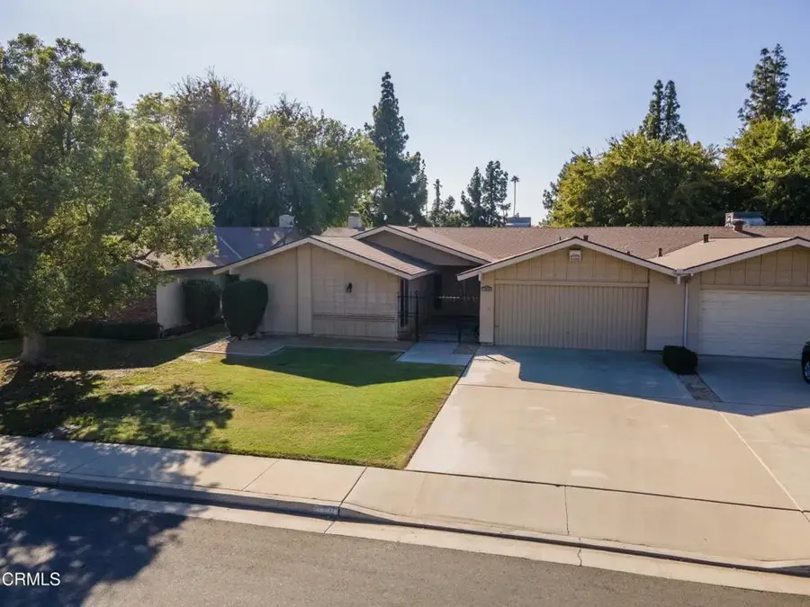 1419 Thunderbird Street, Bakersfield, CA 93309 - #3
