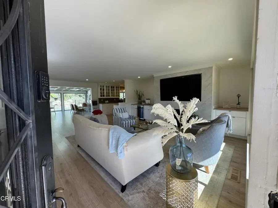 275 Crestview Avenue, Camarillo, CA 93010 - #2