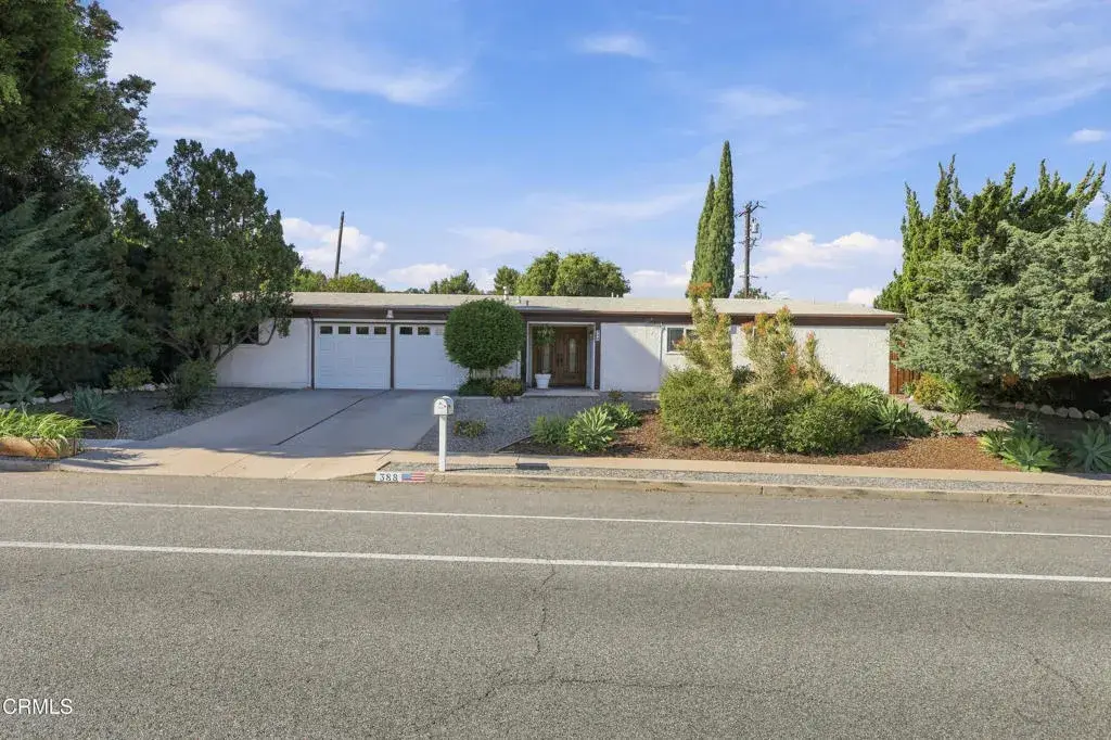 388 E Gainsborough Road, Thousand Oaks, CA 91360 - #1