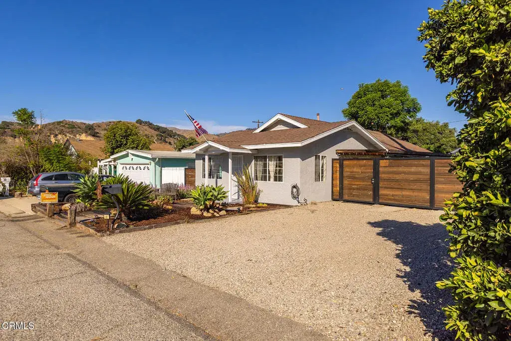61 Mckee Street, San Buenaventura Ventura, CA 93001 - #1