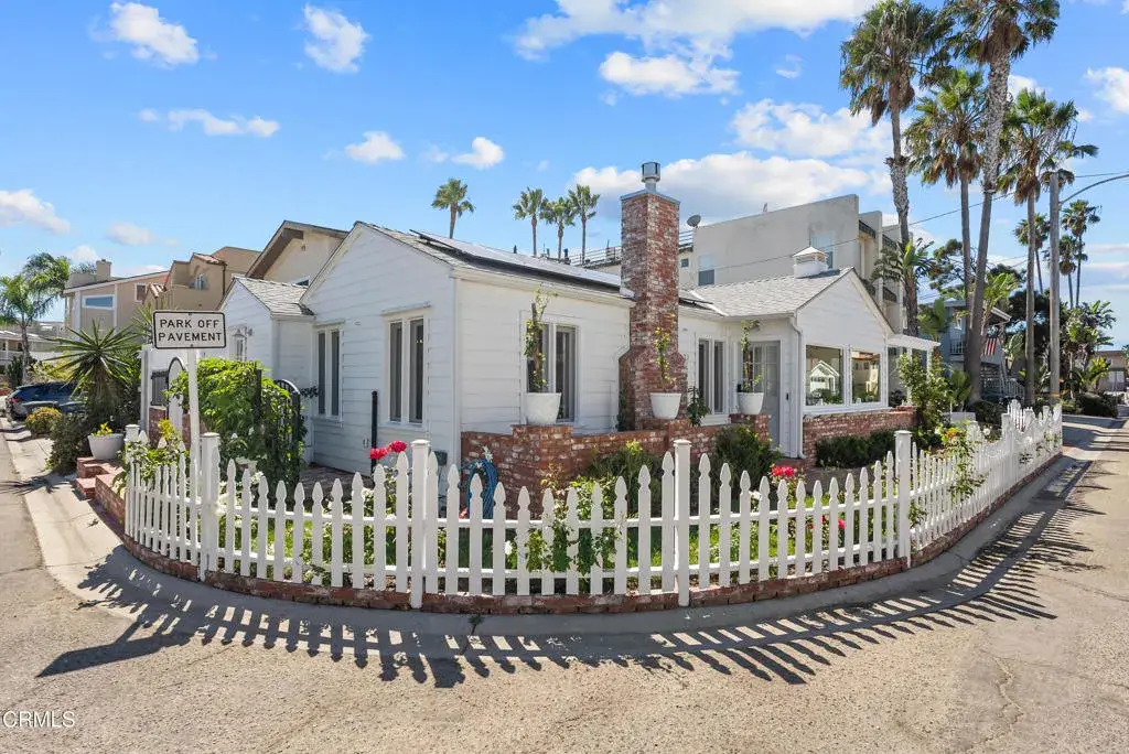 132 Santa Rosa Avenue, Oxnard, CA 93035 - #1