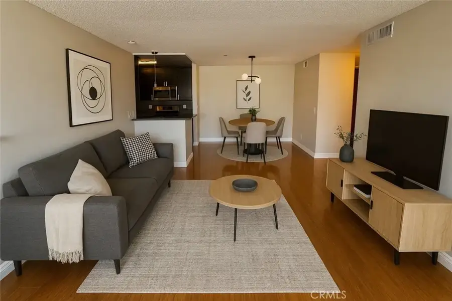 222 S Central #214, Los Angeles, CA 90012 - Image #2