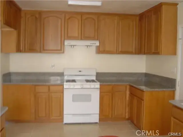 266 N Wilson Avenue, Pasadena, CA 91106 - Image #2