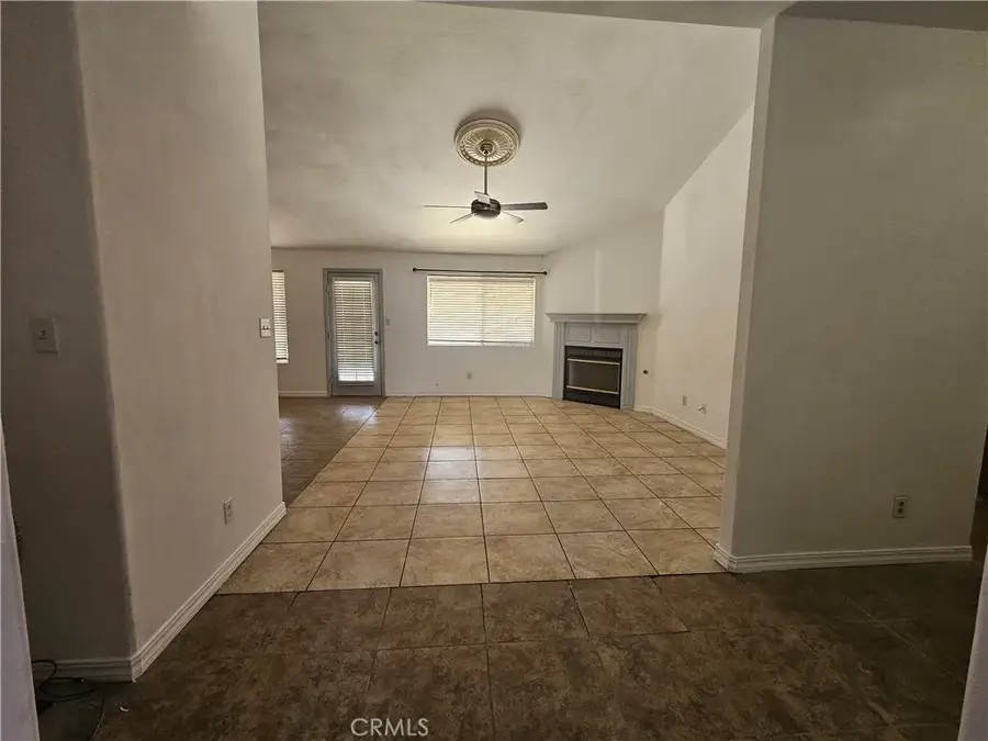 5411 Los Amigos Drive, Bakersfield, CA 93307 - Image #2