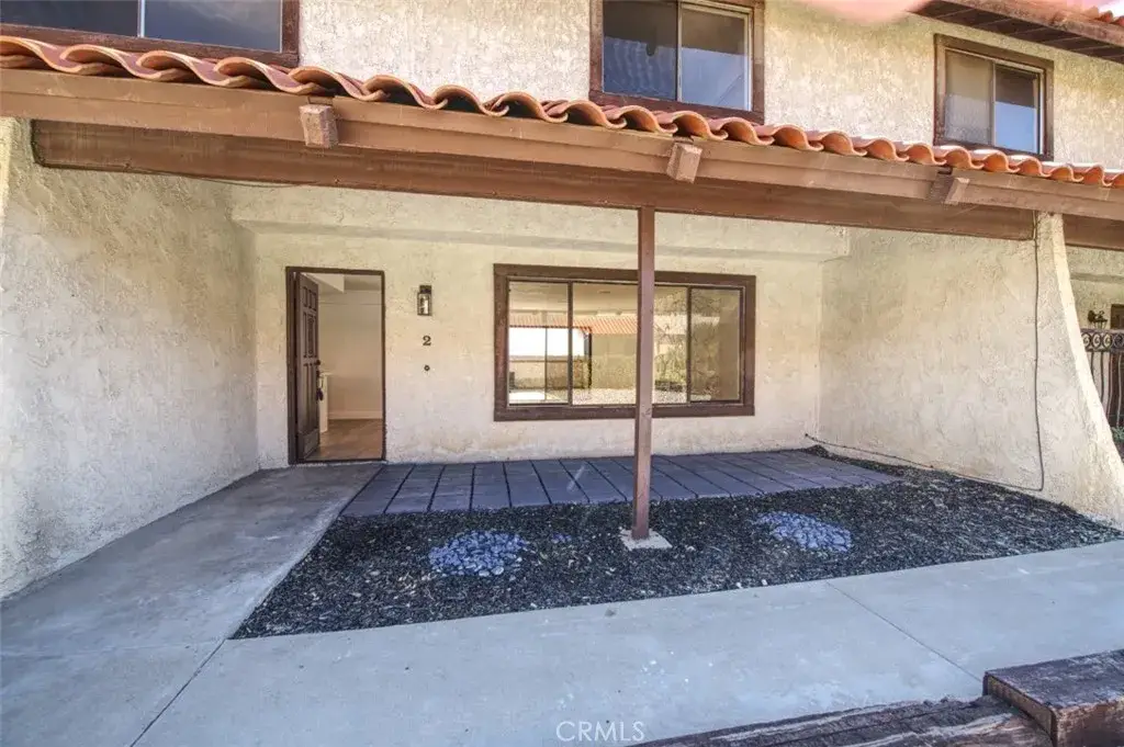 16780 Green Tree Blvd, Victorville, CA 92395 - Image #1