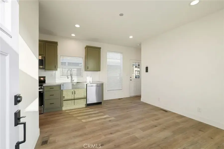 732 E Route 66 #7, Glendora, CA 91740 - Image #3