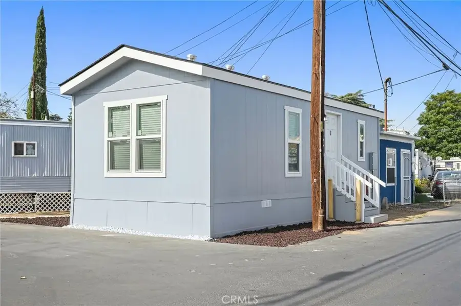 525 Palm Ave #30, Beaumont, CA 92223 - Image #2