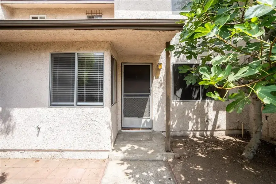 801 E Acacia #F, Glendale, CA 91205 - Image #2