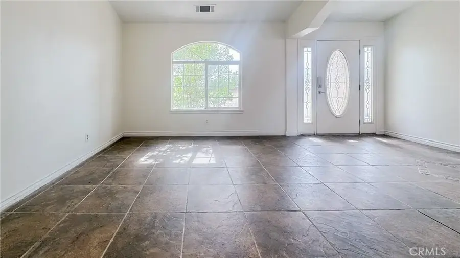 11126 Arena Road, Pinon Hills, CA 92372 - Image #2