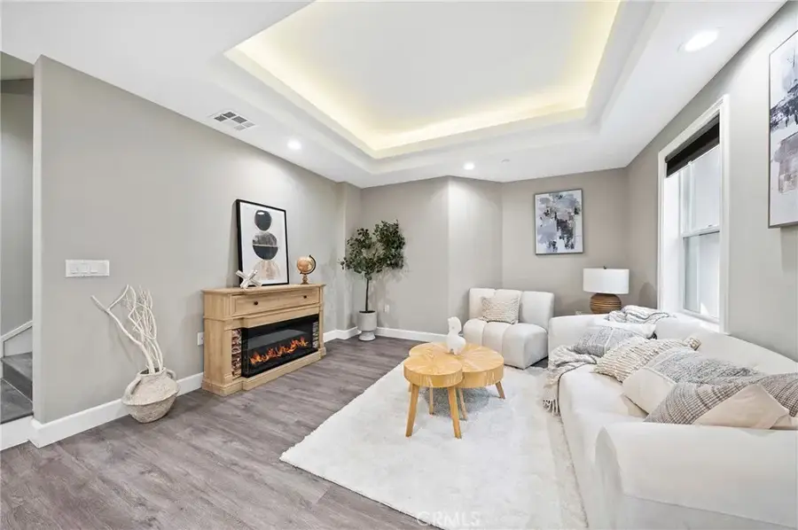 432 S Alhambra #E, Monterey Park, CA 91755 - Image #3