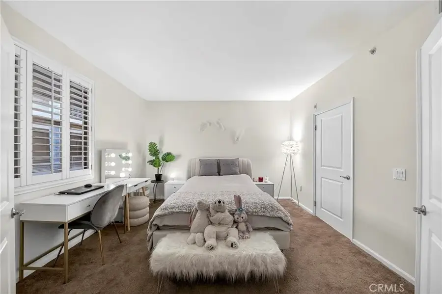 201 E Angeleno Avenue #206, Burbank, CA 91502 - Image #3