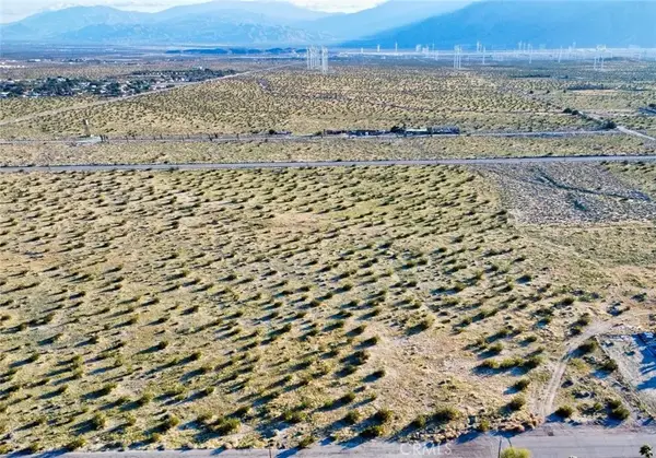 12 Vic Ave M12 Division St, Palmdale, CA 93550