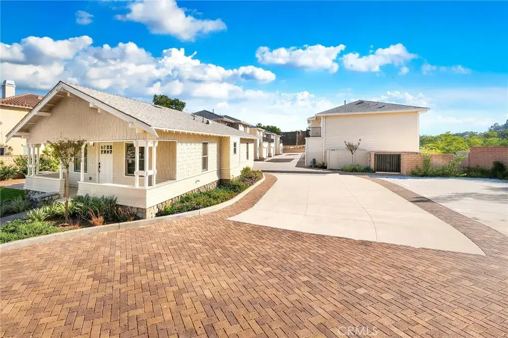 638 W Grand Avenue, Pomona, CA 91766 - #1