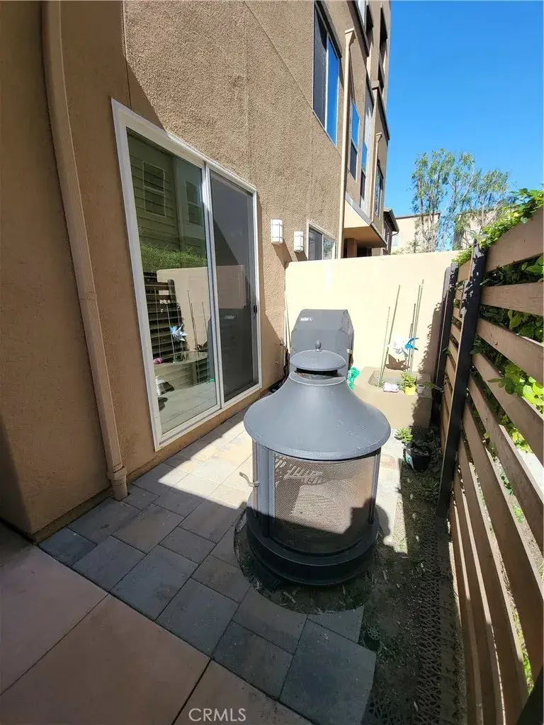 1568 W Artesia Square #E, Gardena, CA 90248 - Image #3