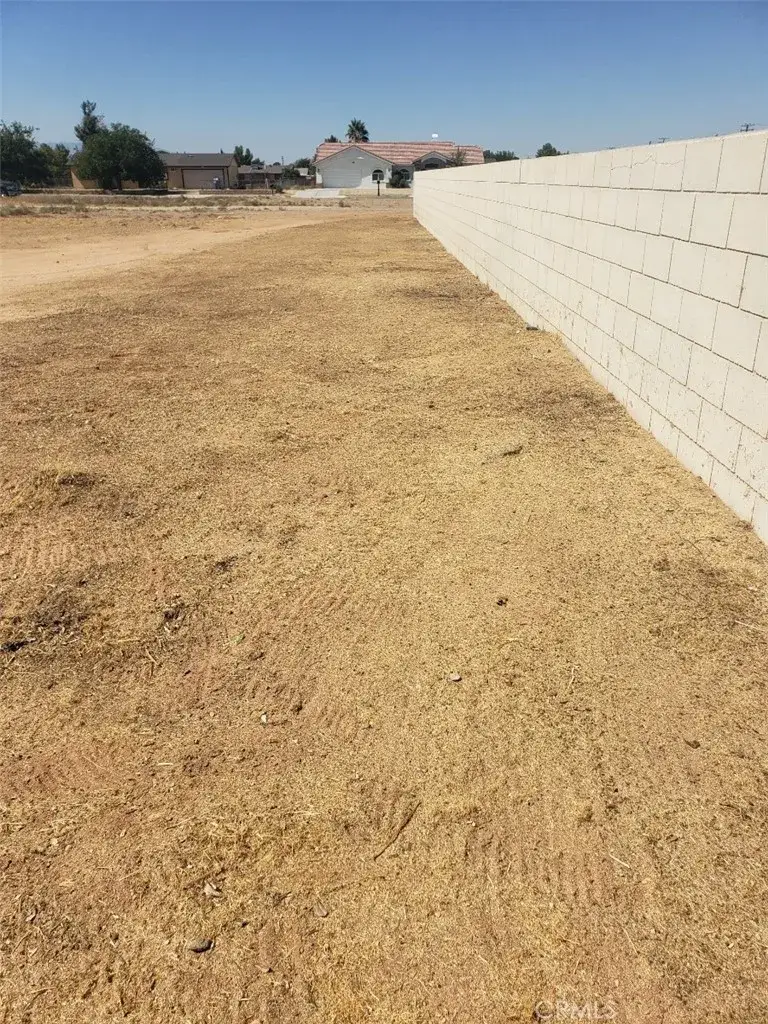0 Navajo Way, Apple Valley, CA 92308 - #3