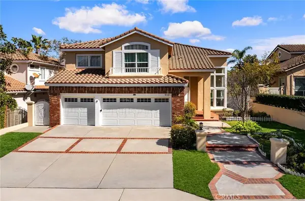 910 S Barton Court, Anaheim, CA 92808