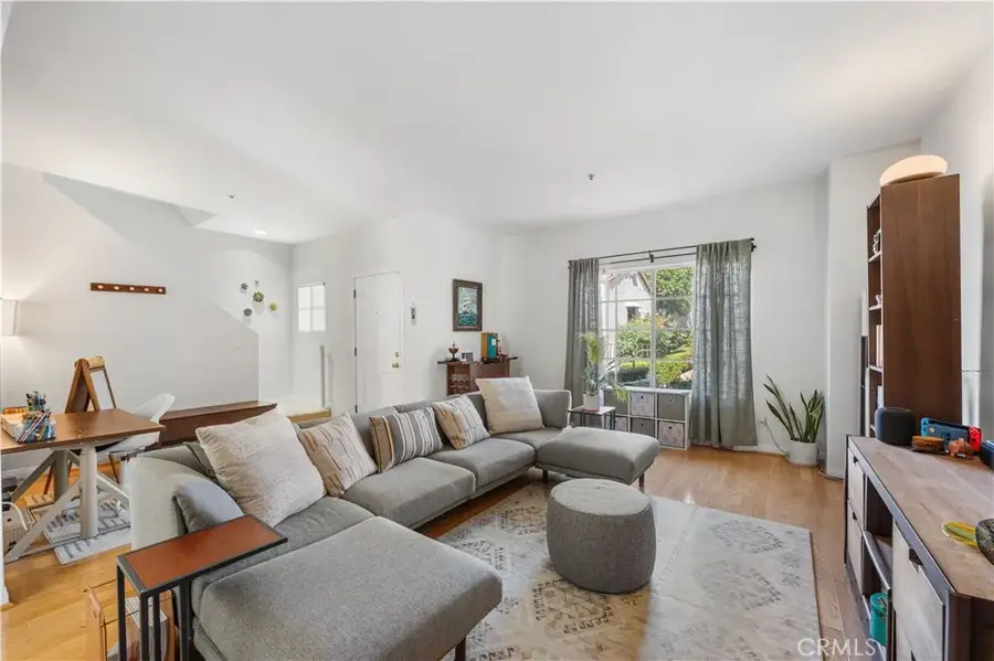 392 S Marengo #105, Pasadena, CA 91101 - #3