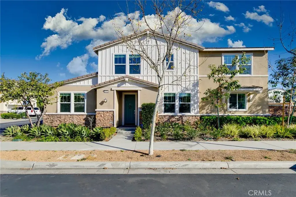16746 Stags Leap, Fontana, CA 92336 - #1