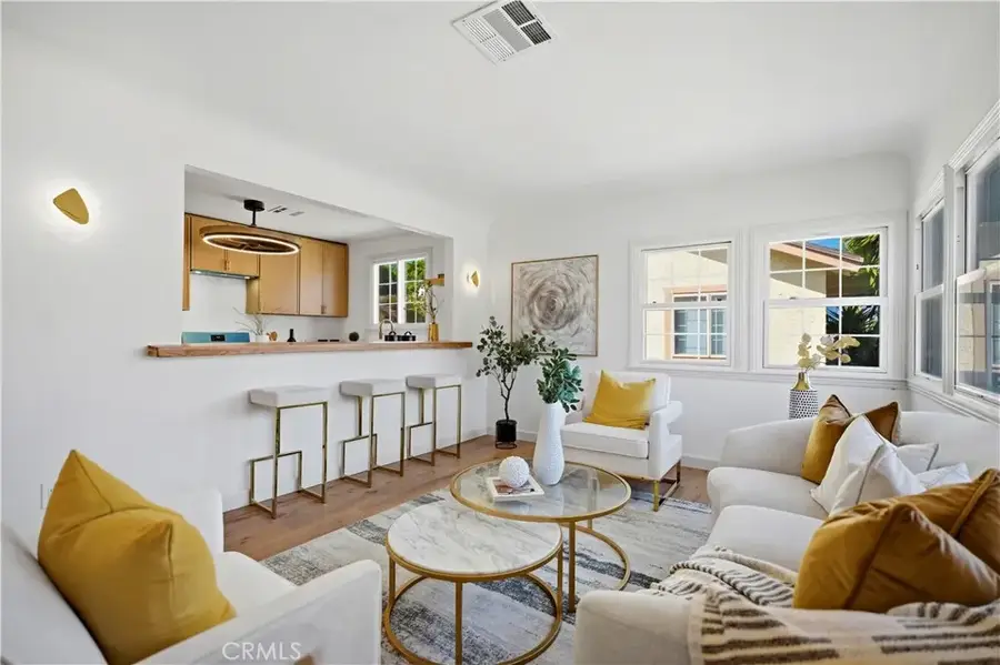 832 W 98th, Los Angeles, CA 90044 - #2