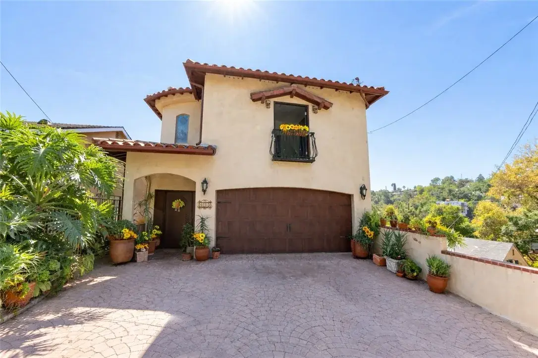 633 Sunnyhill Drive, Los Angeles, CA 90065 - #1