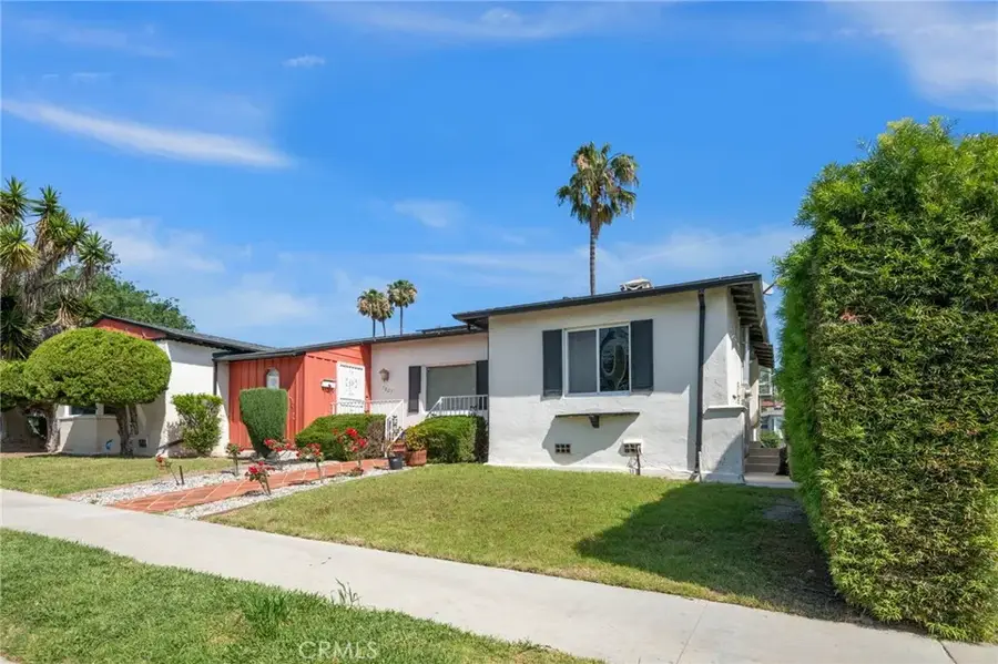 3807 Floresta, View Park Windsor Hills, CA 90043 - #3