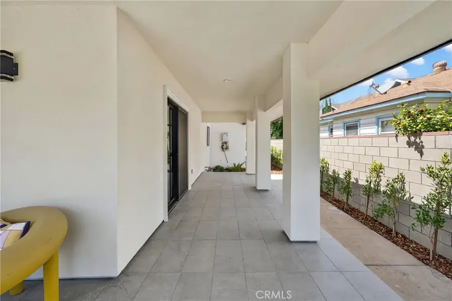 141 S Roosevelt Avenue, Pasadena, CA 91107 - #3