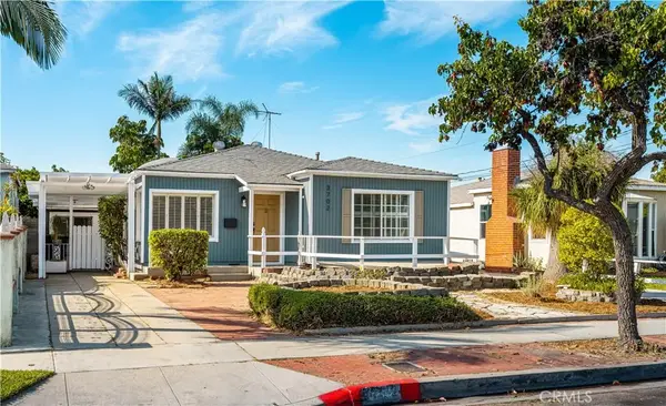 3702 Grand Avenue, Huntington Park, CA 90255