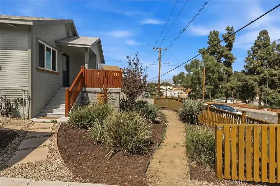 1105 N Hazard, Los Angeles, CA 90063 - #3