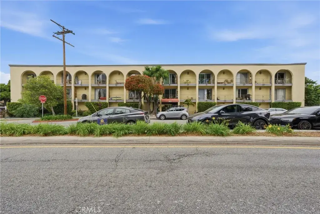 2311 4th Street #106, Santa Monica, CA 90405 - #1