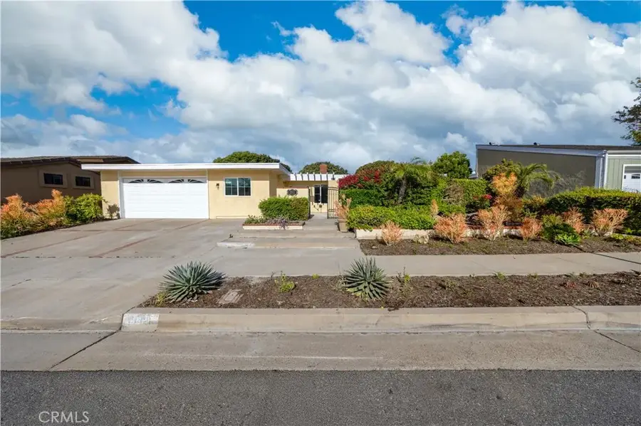 19421 Sierra Lago, Irvine, CA 92603 - #2