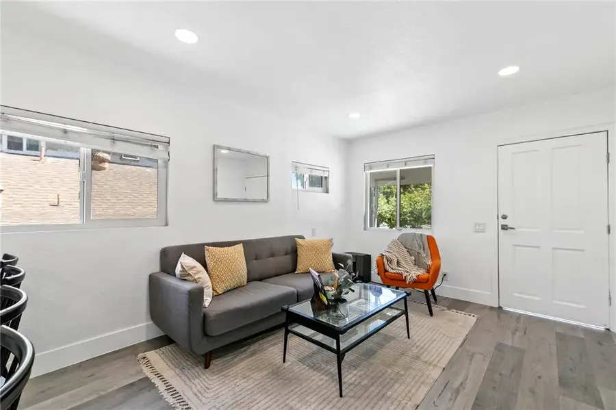 4365 Esmeralda Street, Los Angeles, CA 90032 - #3