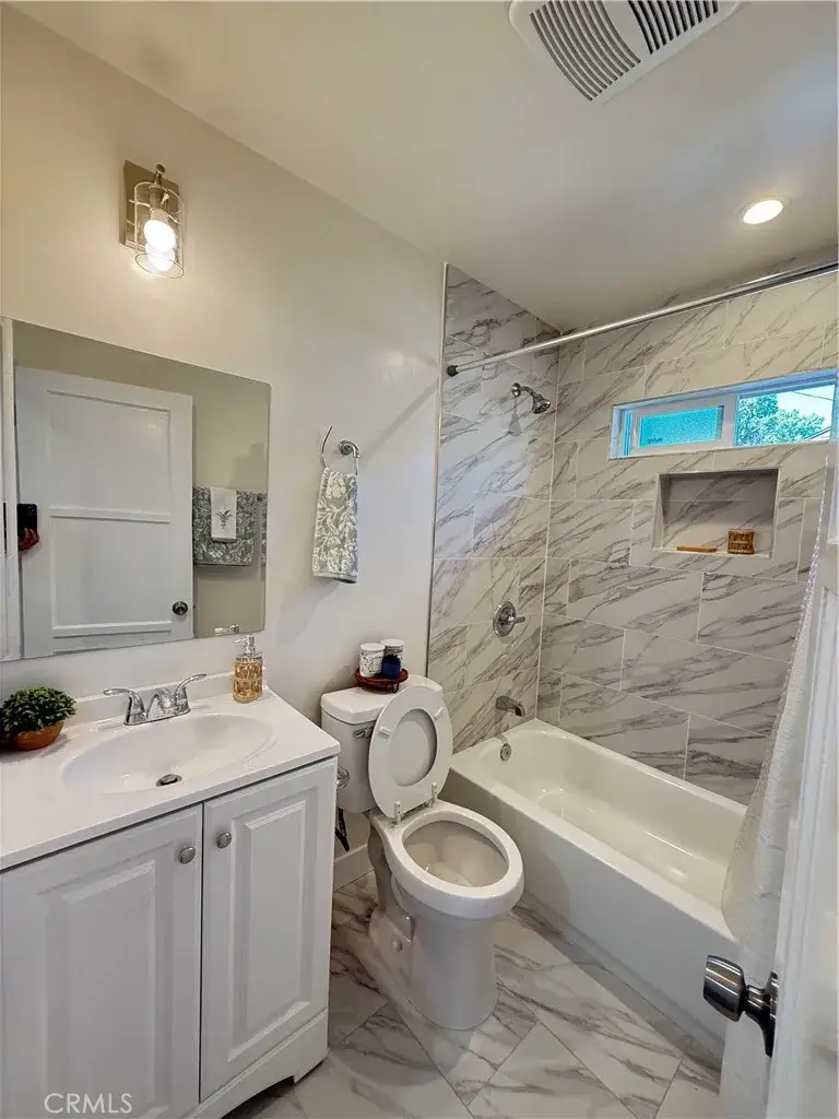549-551 N Niagara, Burbank, CA 91505 - #3