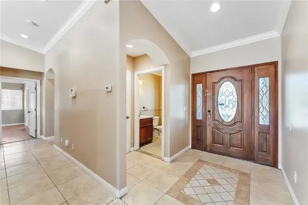 10206 Evelyn, California City, CA 93505