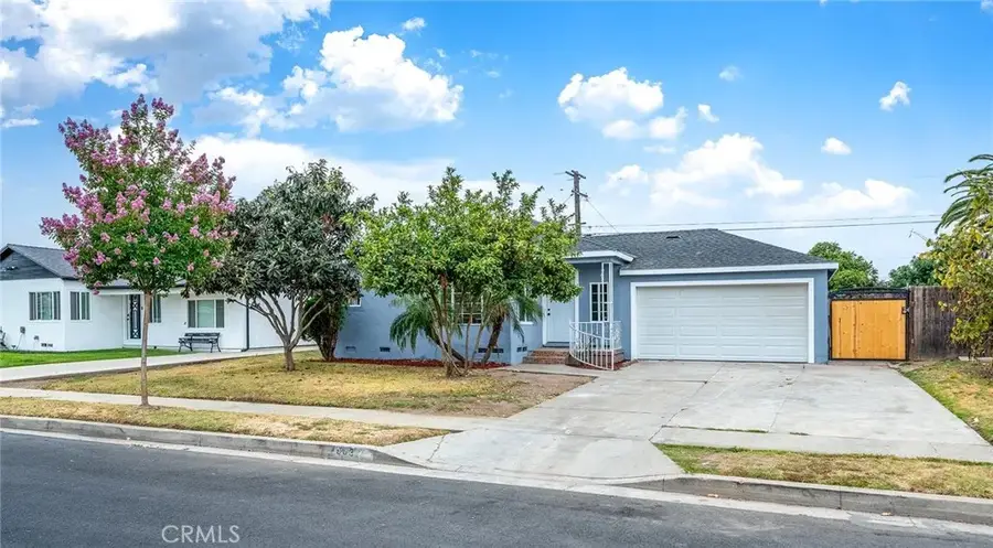 903 N Broadacres, Compton, CA 90220 - #2