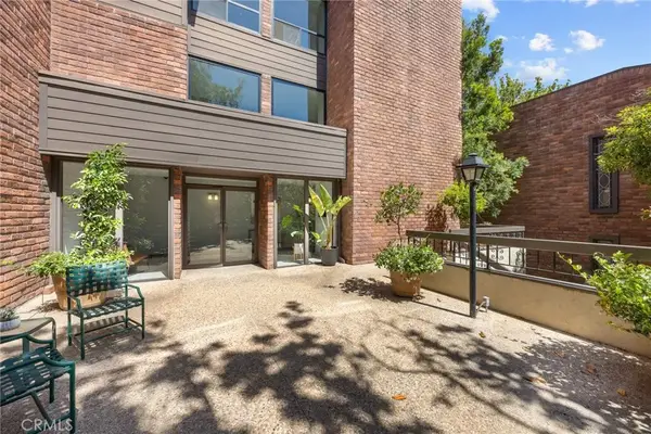 700 S Lake Avenue #109, Pasadena, CA 91106