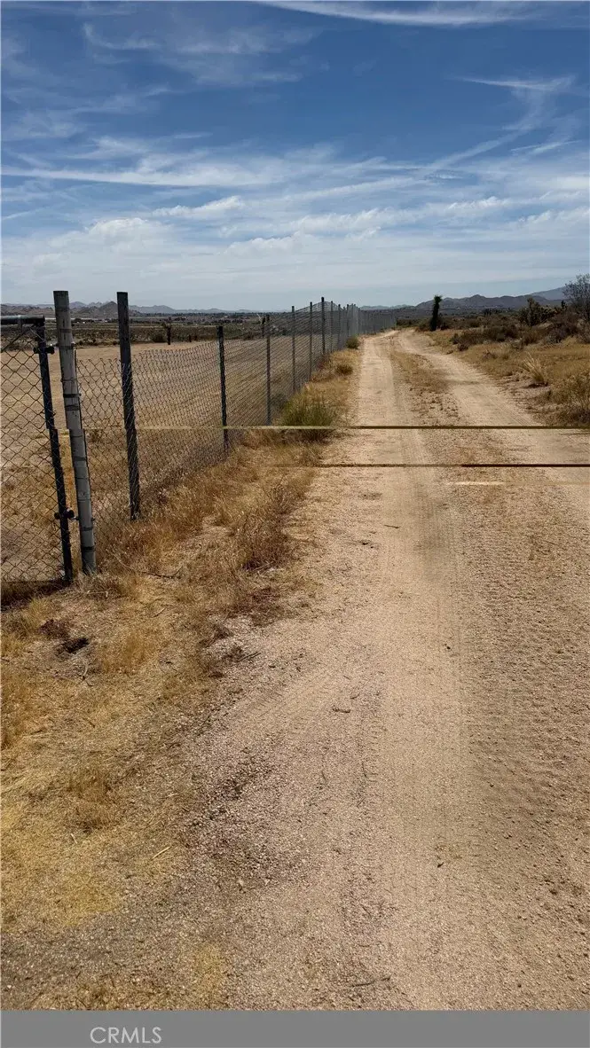 27824 Clark, Apple Valley, CA 92308 - #2