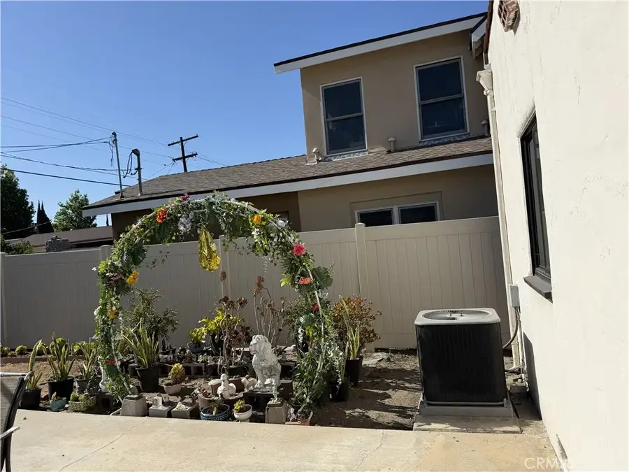 922 N Jackson, Glendale, CA 91207 - #2