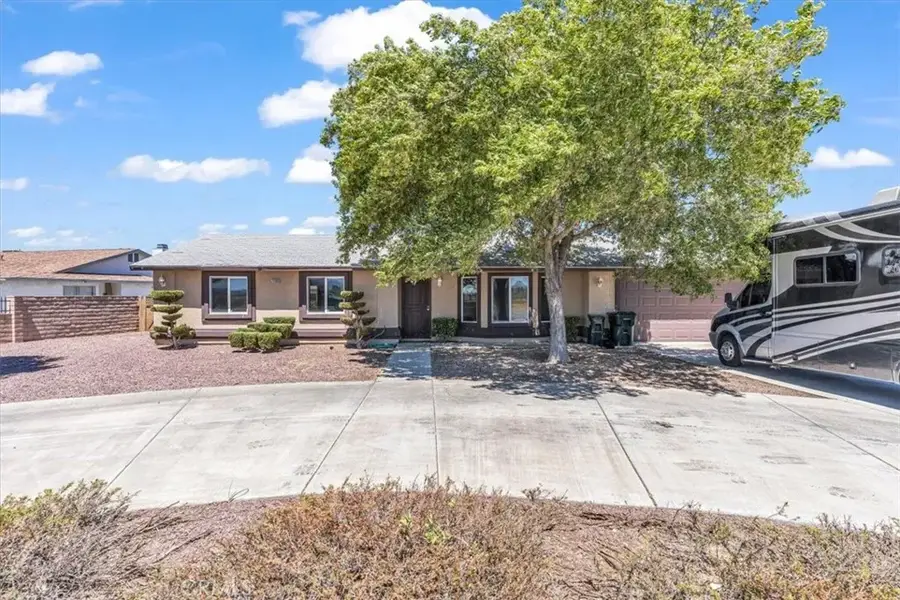11183 Merino Avenue, Apple Valley, CA 92308 - #2