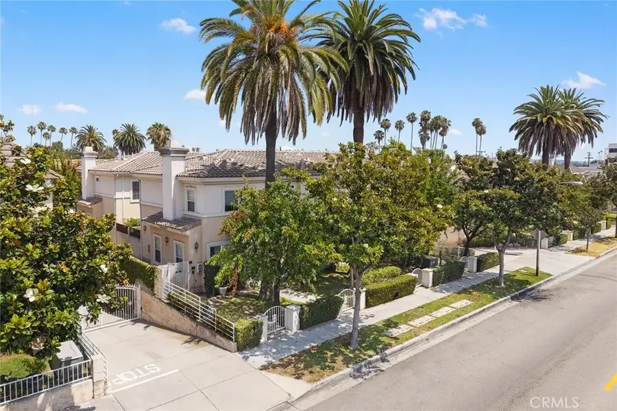 118 N Marengo Avenue #C, Alhambra, CA 91801 - #2
