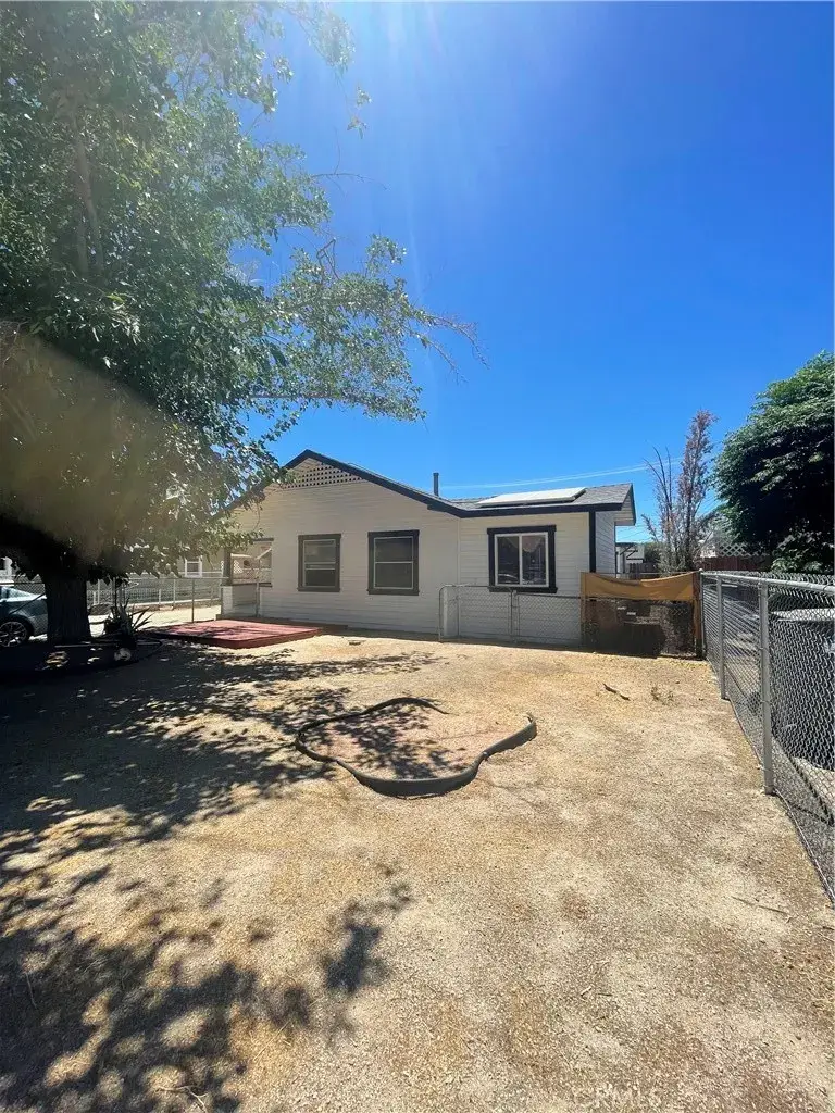44627 Beech Ave, Lancaster, CA 93534 - #3