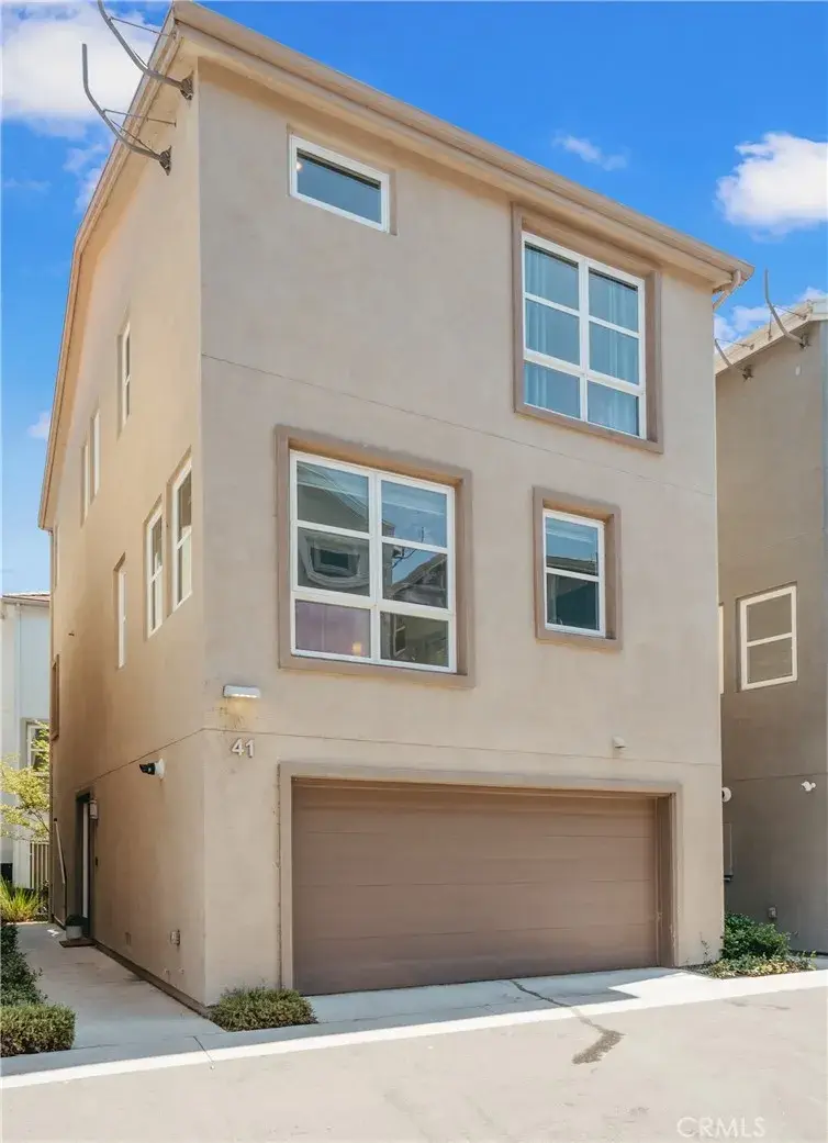 2700 E Chaucer East #41, Los Angeles, CA 90065 - #2