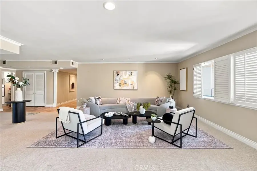 1255 S Orange Grove Boulevard #5, Pasadena, CA 91105 - #3