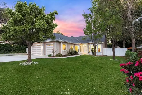 136 N Garfield Place, Monrovia, CA 91016