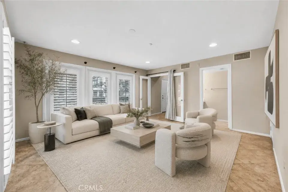 284 Tustin Field Drive, Tustin, CA 92782 - #1