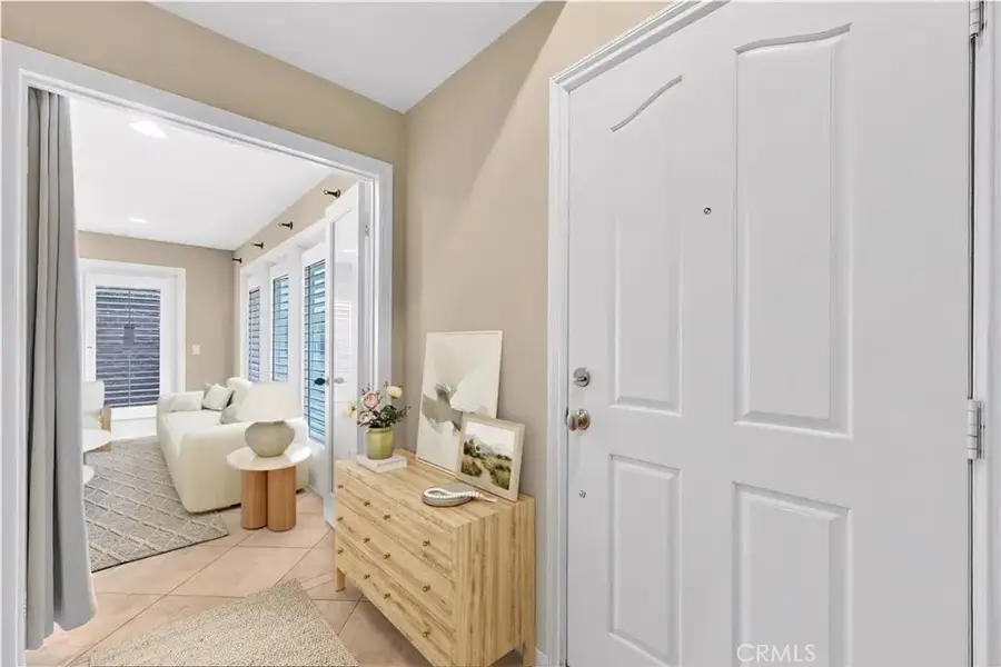 284 Tustin Field Drive, Tustin, CA 92782 - #2