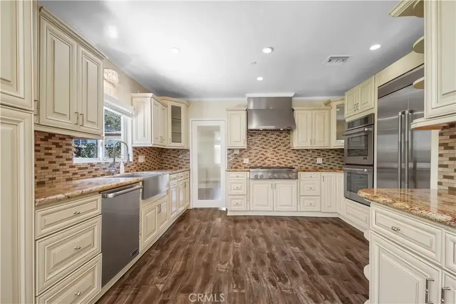 1025 E San Jose Ave, Burbank, CA 91501 - #3
