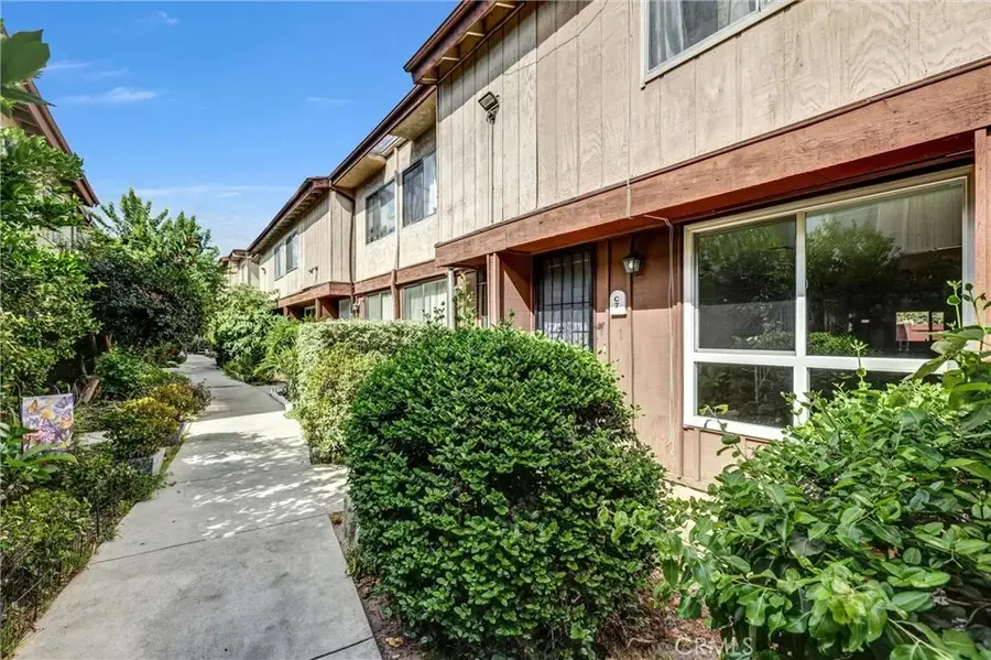 7300 Lennox Avenue #C7, Van Nuys, CA 91405 - #3