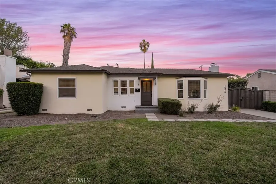 1526 N White Avenue, Pomona, CA 91768 - #2