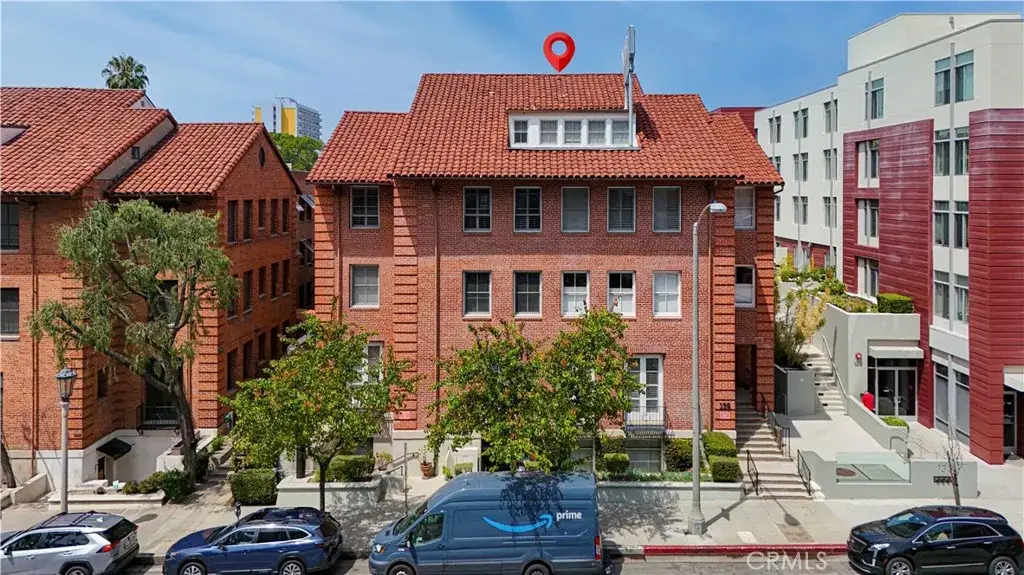 139 S Los Robles #104, Pasadena, CA 91101 - #1